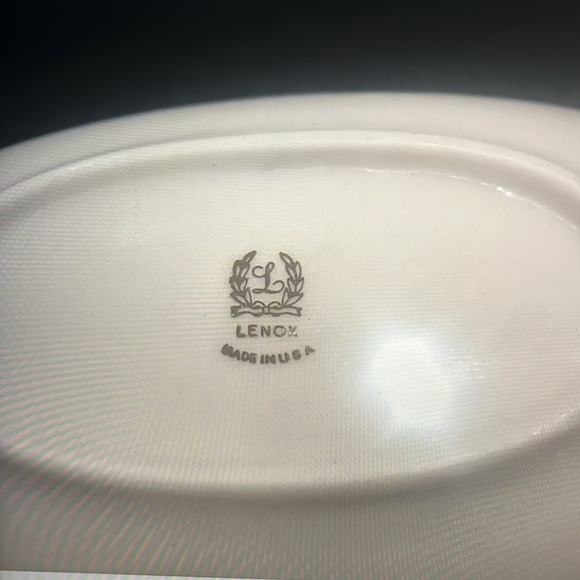 LENOX Relish Dish “Monaco” Collection Ivory Porcelain Oval 24k Gold Trim U.S.A. - Picture 3 of 11